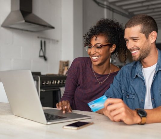 Amazon : 2 solutions pour le paiement en plusieurs fois Amazon et ses solutions pour le paiement en plusieurs fois : infos utiles